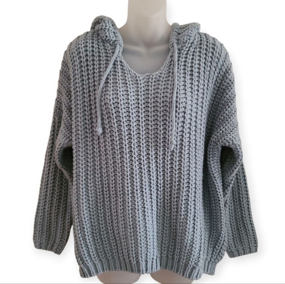 POL V-neck Hooded Chunky Knit Sweater Light Blue Size Medium